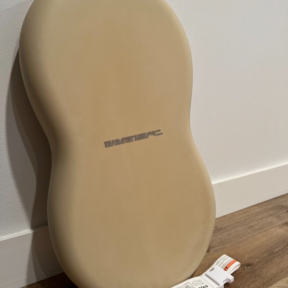 keekaroo Other Keekaroo Peanut Changer Diaper Changing Pad Vanilla